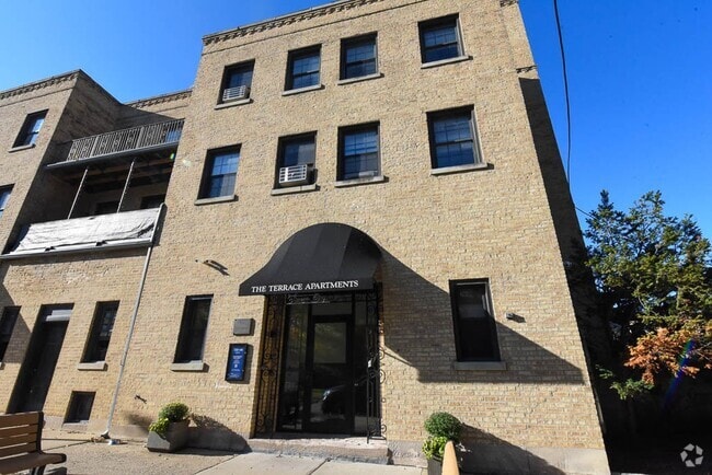 Building Photo - 733 Judson Ave Rental