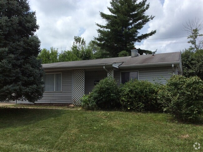 Building Photo - Lawrence Twp - 3 BR Ranch Rental