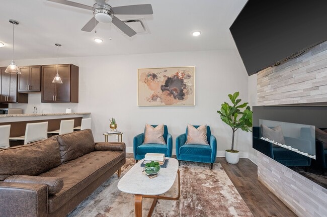 Photo - DeSales Flats Apartments*