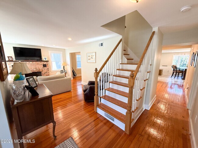 25 Ocean Ave