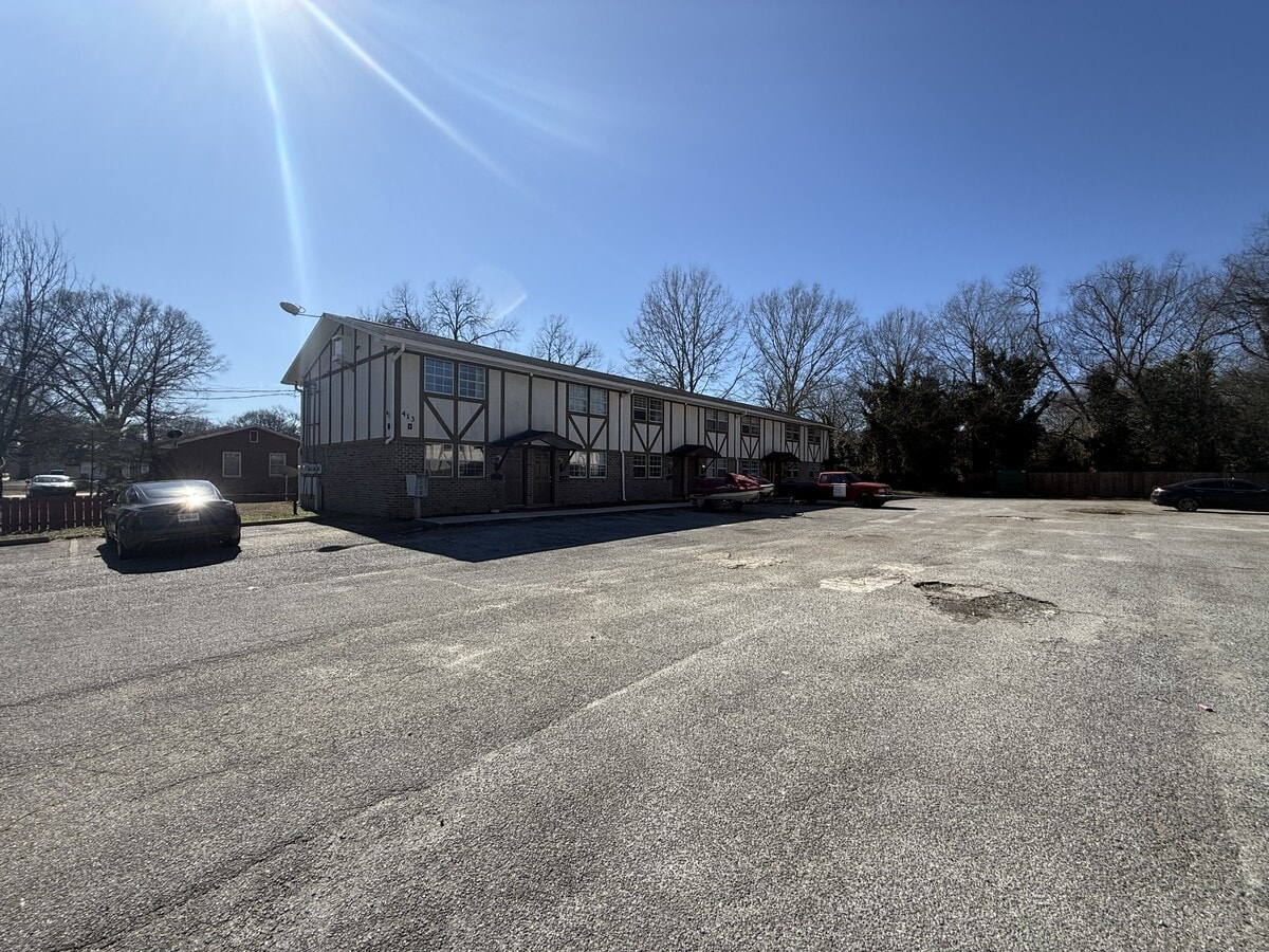 Photo - 413 Anderson Ave