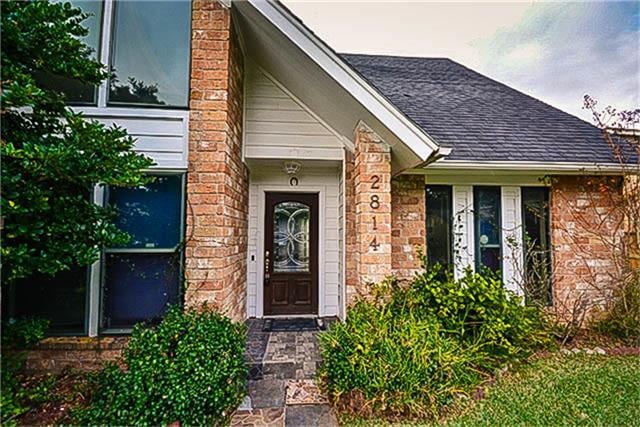 2814 Field Line Dr