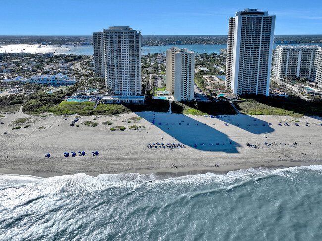 Building Photo - 2800 N Ocean Dr Unit B-17c Rental
