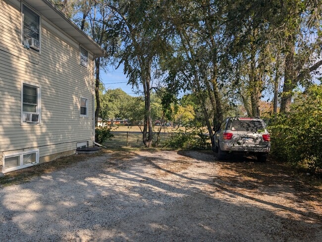 422 N Sheldon St Unit 1