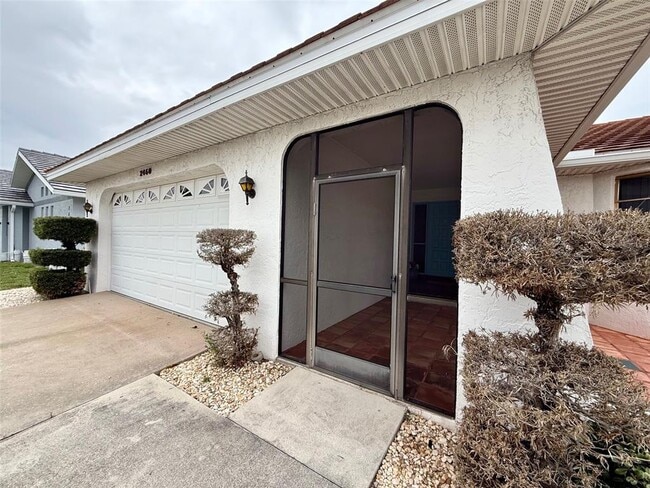 Photo - 2460 W Marion Ave