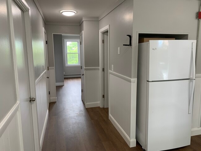 Building Photo - 46 Jeffers St Unit 1A Rental