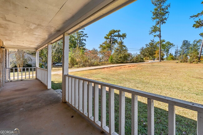 Photo - 168 Old Corinth Rd
