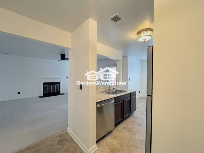 Photo - 1843 Chantilly Ct Unit 404