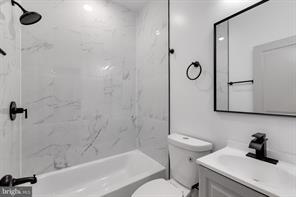 Photo - 1634 W Susquehanna Ave Unit 3