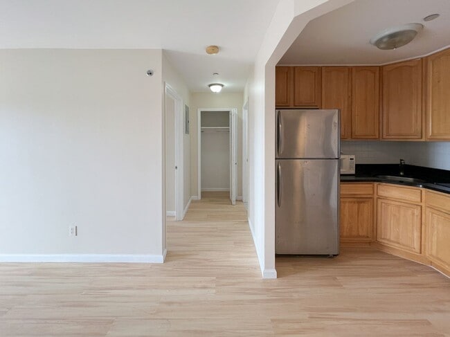 Building Photo - 67 STREET Rental