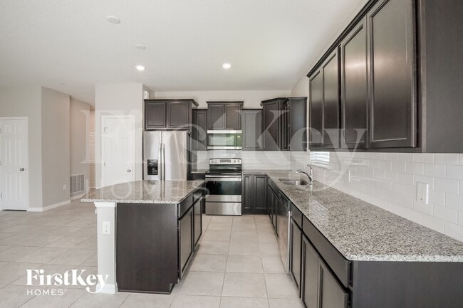 Photo - 1869 Cayman Cove Cir