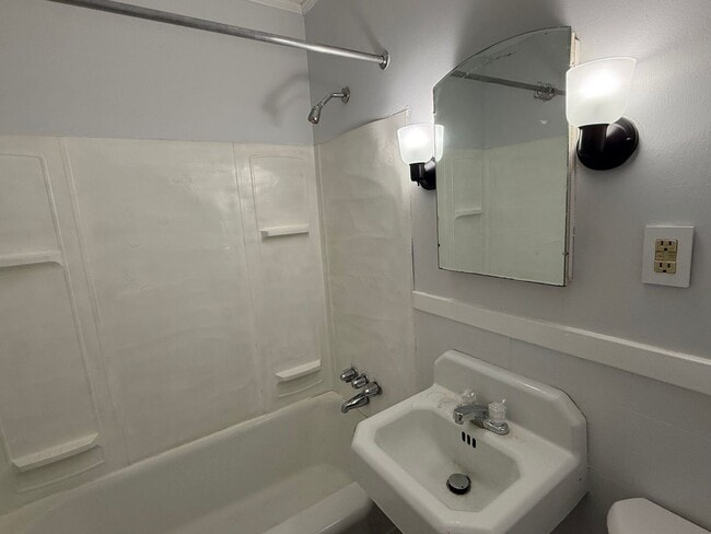 Photo - 14 Main St Unit 303