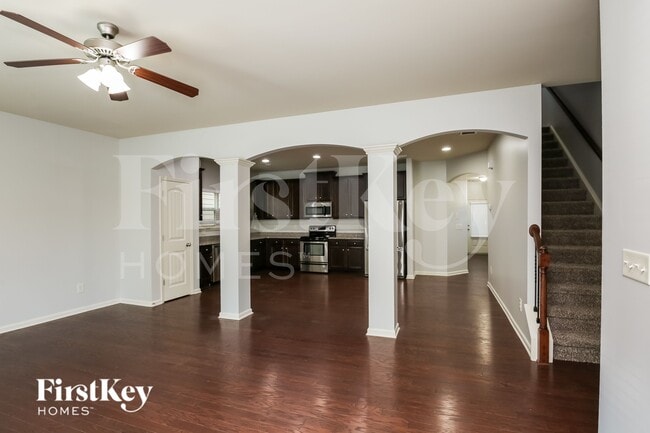 Photo - 501 Mill Ridge Rd