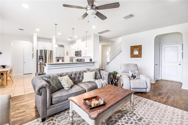 Photo - 12309 Calibri Ln