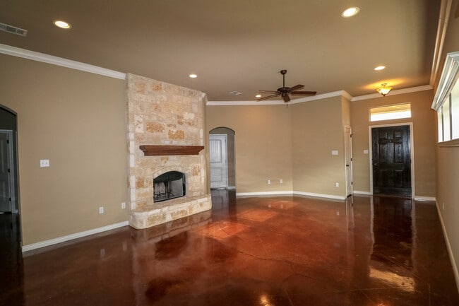 Photo - Available Now: 4 bedroom house