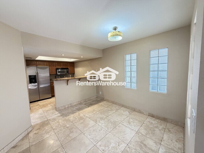 Photo - 3235 E Camelback Rd Unidad 119