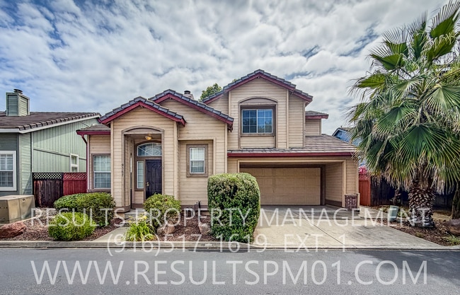 Photo - Great Elk Grove 2 Bedroom plus Loft Home