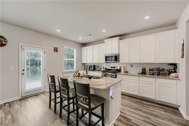 Photo - 378 Paden Way
