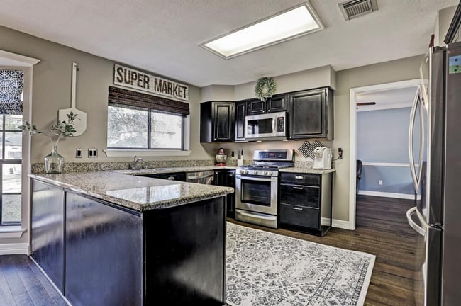 Photo - 2018 Spinnaker Dr