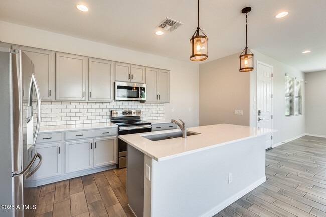 Photo - 1640 S 82nd Pl