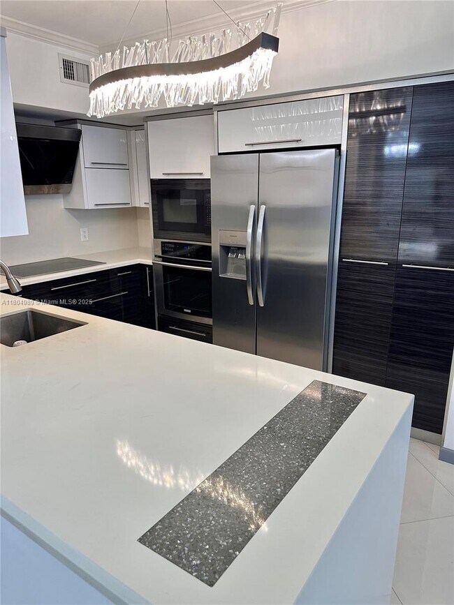 Photo - 17100 N Bay Rd Condo Unit 1404