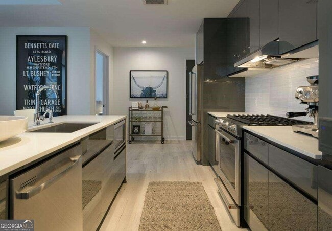 Photo - 693 Peachtree St NE Unit 20C