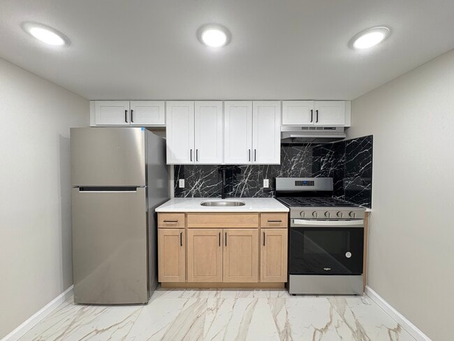 811 Columbia Ave 3 - 811 Columbia Ave Unidad 2