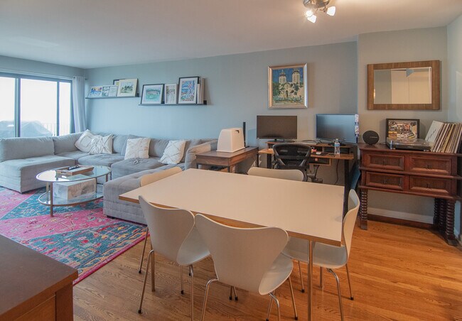 Photo - 2020 N Lincoln Park W Unit 22K