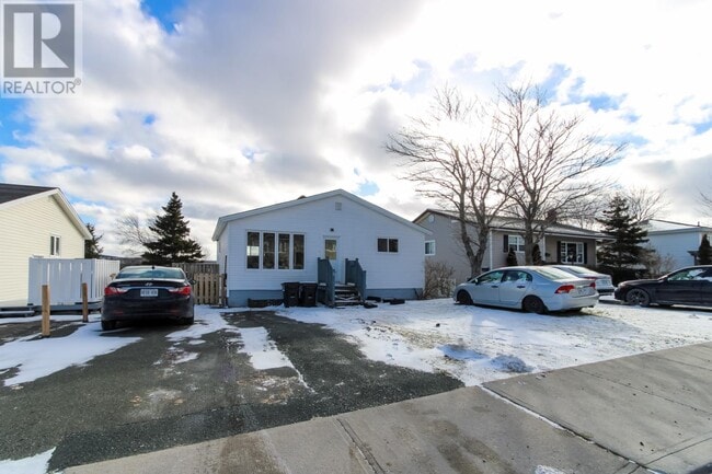 Photo - 55 Bonavista St