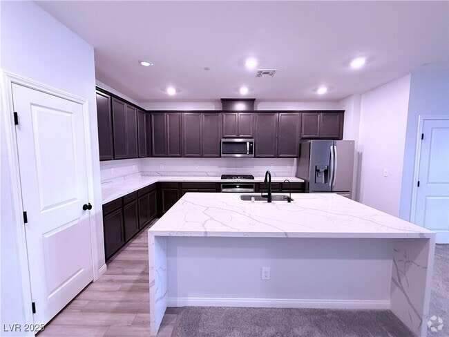 Building Photo - 514 Granite Arch St Rental
