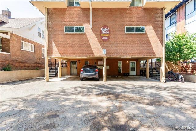 Building Photo - 1355 N Gaylord St Unit 6 Rental