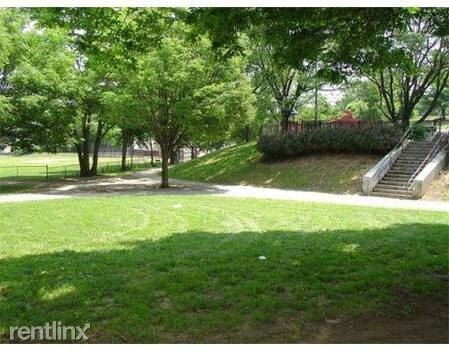 Photo - 2 br, 1 bath Apartment - 43 Imrie Rd