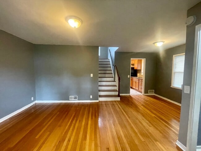 151 Eastmoreland Dr Unit 1