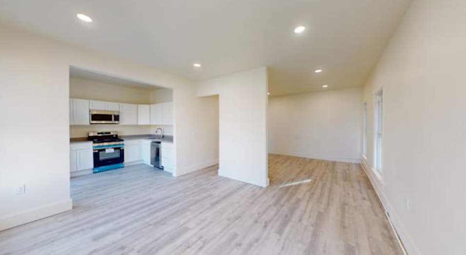 Photo - 736 Main St Unit 2A