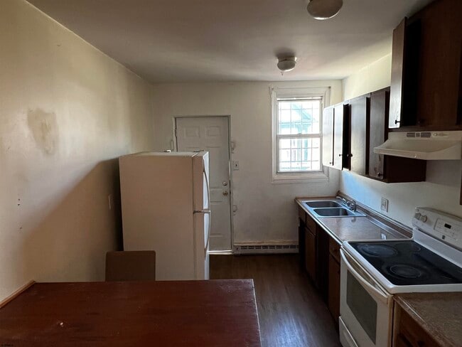 Photo - 2504 Atlantic Ave Unit 2