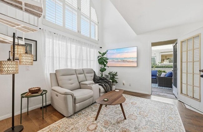 Photo - 744 Eastshore Terrace Unidad 137