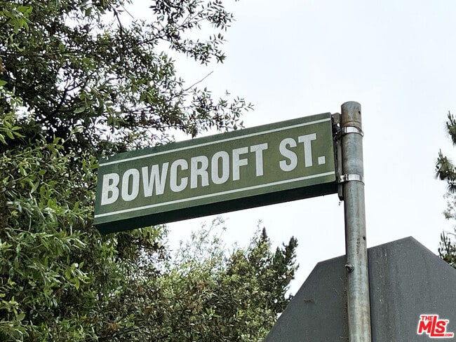 Photo - 5811 Bowcroft St Condo Unit 2