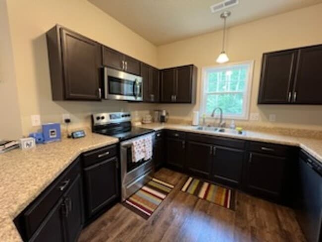 Photo - 3 bedroom 2 bathroom townhome in quiet neighborhood