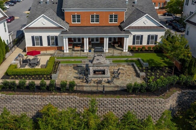 Building Photo - Enclave at Emerson Rental