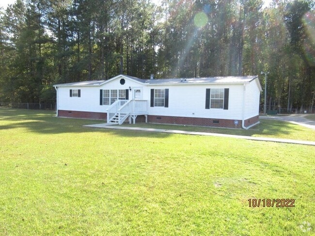 Building Photo - 3180 Homestead Rd
