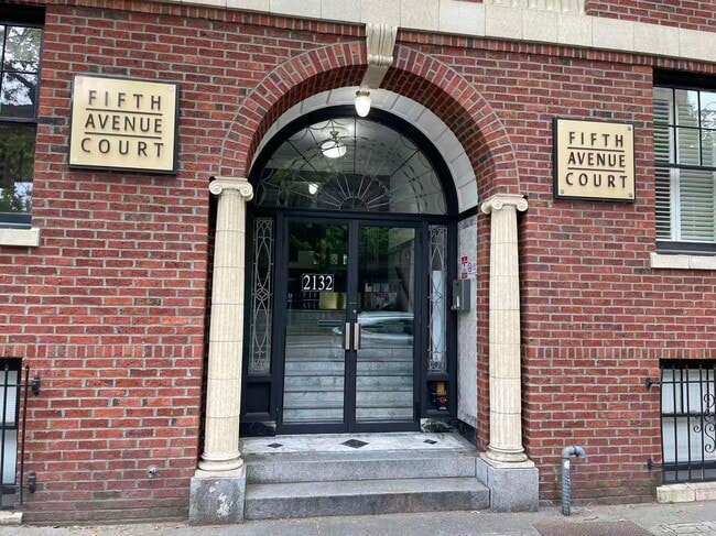 Building Photo - Nice studio near Space Needle in downtown Seattle for rent! Unit 9