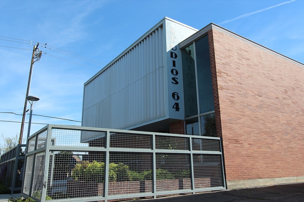 Studios 64 - Studios 64