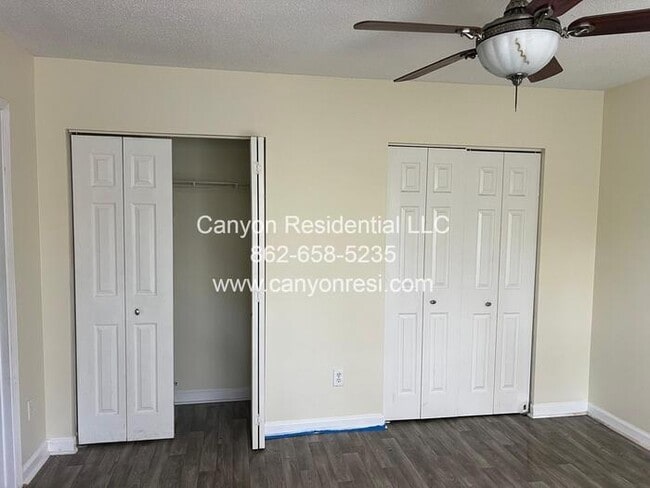 Photo - 461 Bedford Knoll Dr