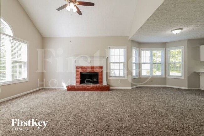 Photo - 871 Windward Rd