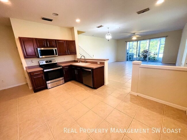 Photo - 16020 Caldera Ln-