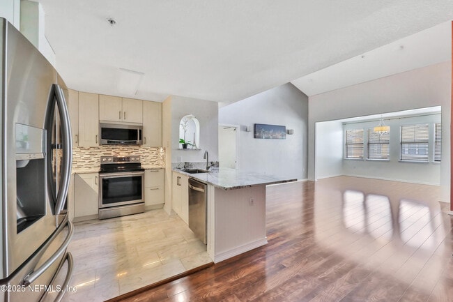 Building Photo - 8550 Touchton Rd Unit 2133 Rental