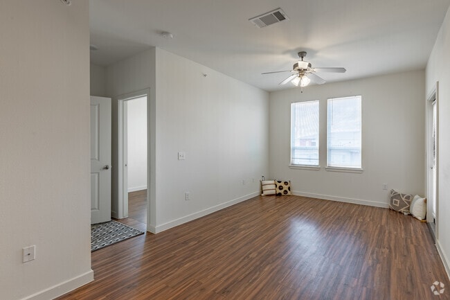 3HAB, 2BA - 1,050 ft² - Esperanza At Palo Alto