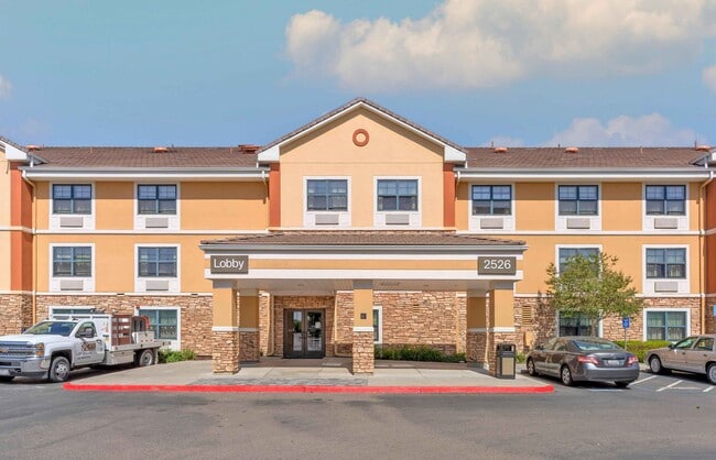 Furnished Studio-Stockton - Tracy