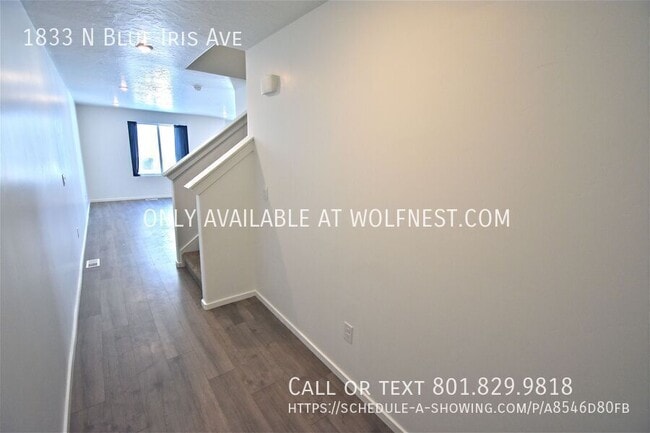 Photo - 1833 N Blue Iris Ave