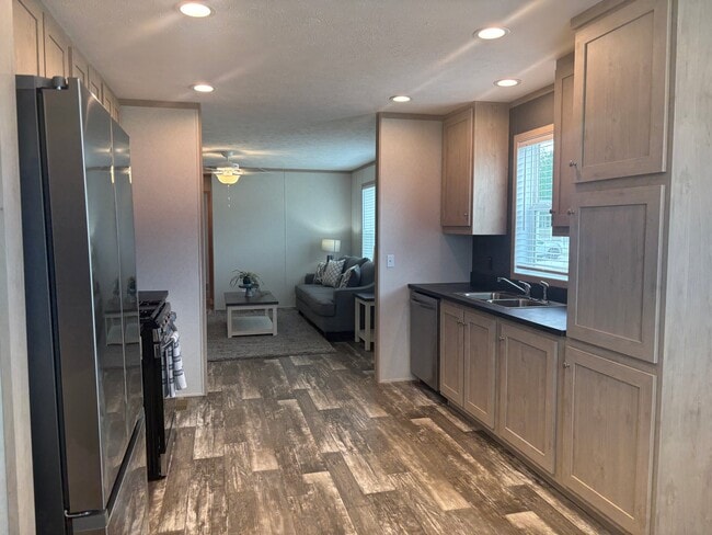 Photo - 1213 Park Dr